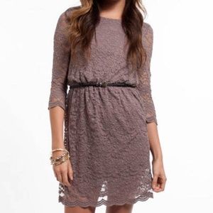 Tobi Vijo Couture Lady Lace Dusty Plum Dress
